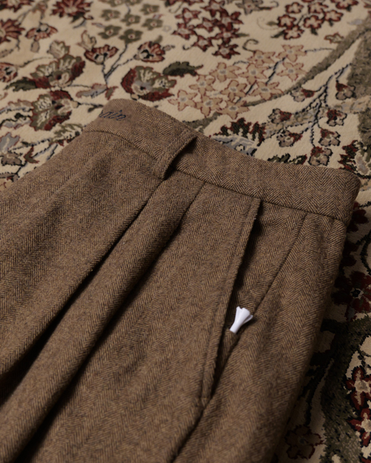 Wool Trousers • Brownstone