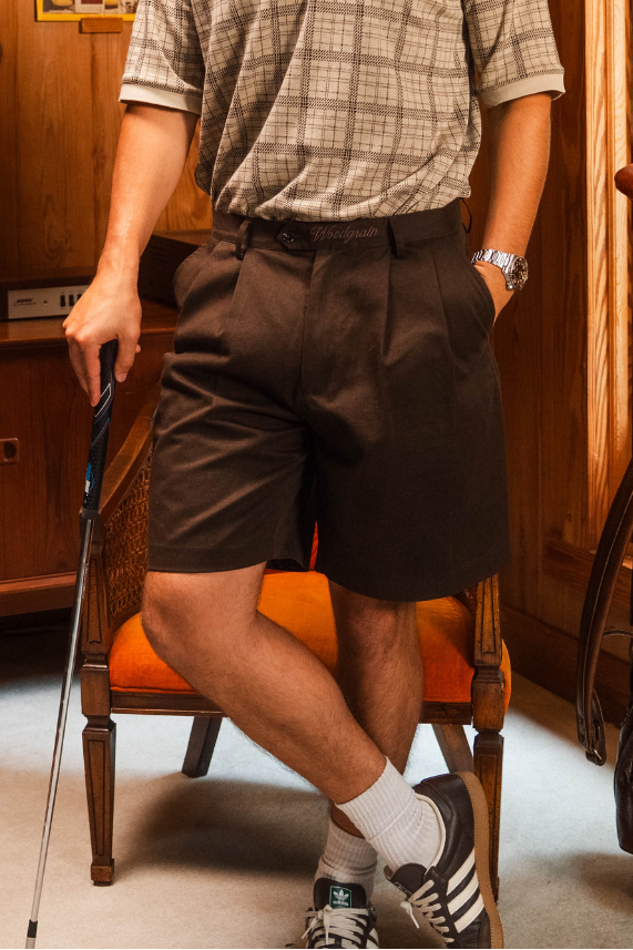 The Double Pleated Short • Chocolate Brown
