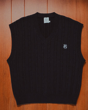 Cable Knit Sweater Vest • Black