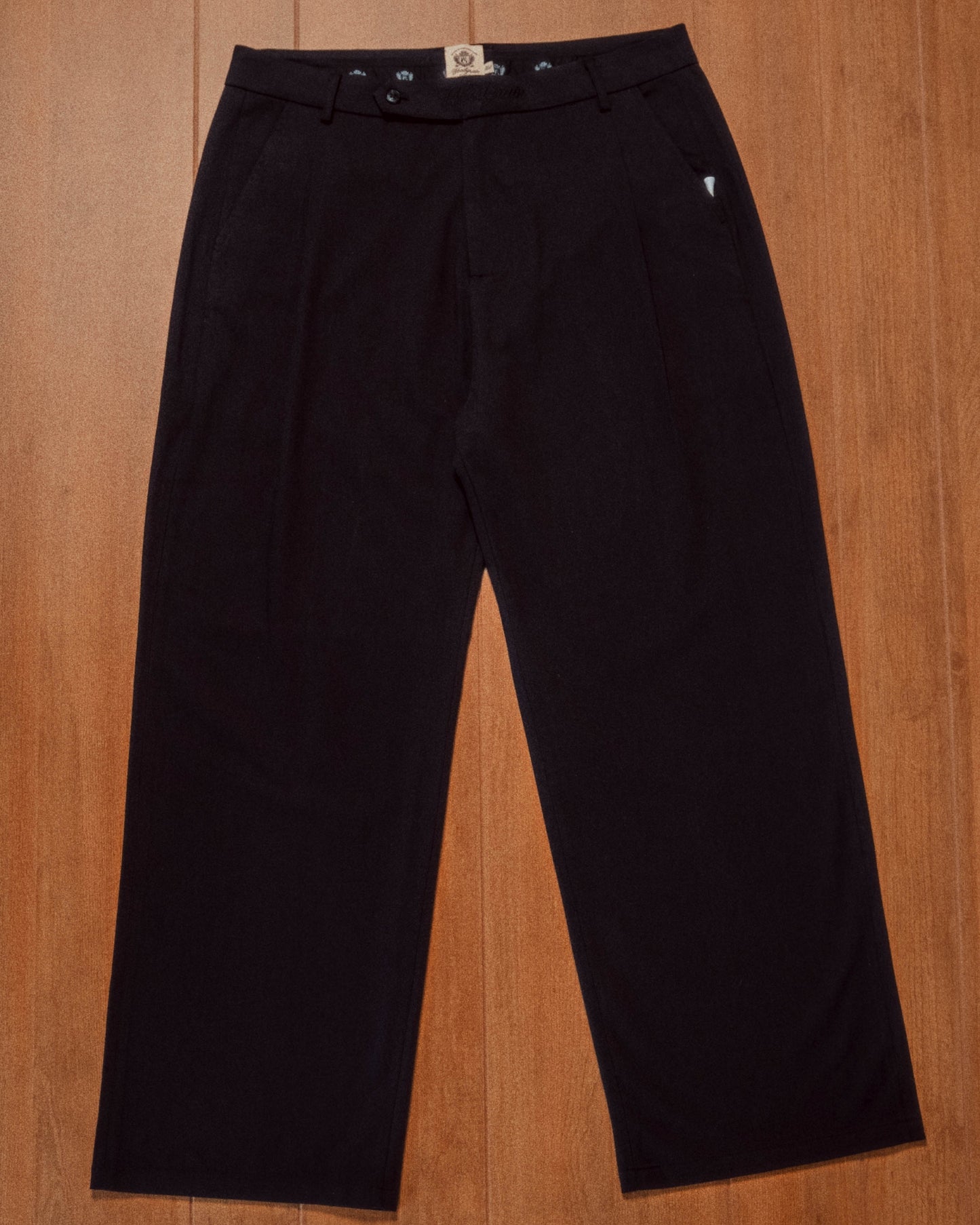 The Perfect Trouser • Black