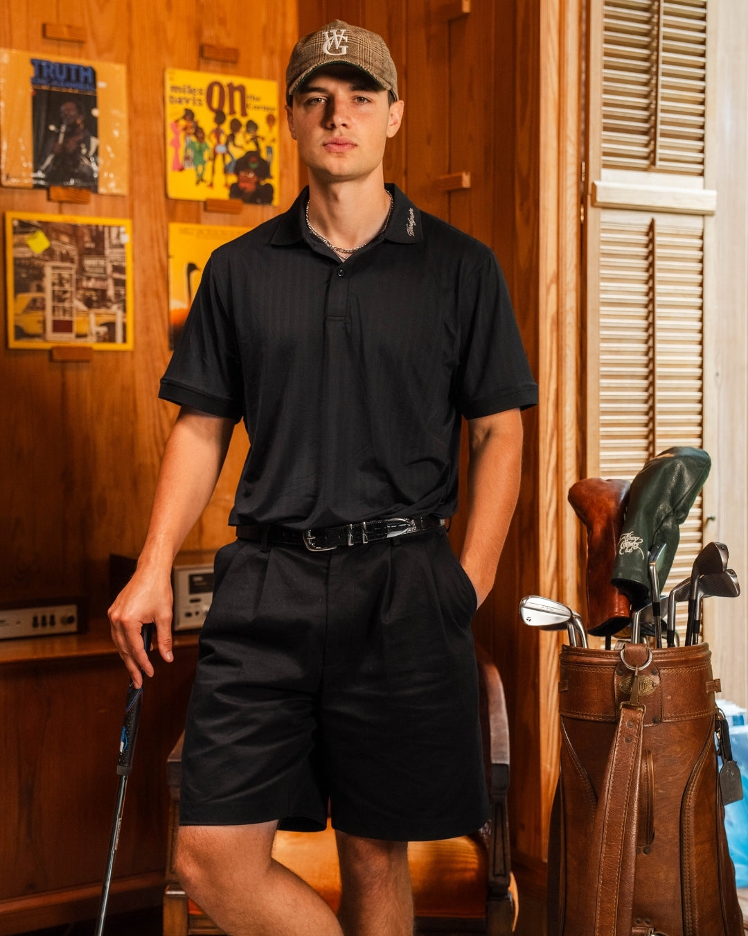 The Double Pleated Short • Black